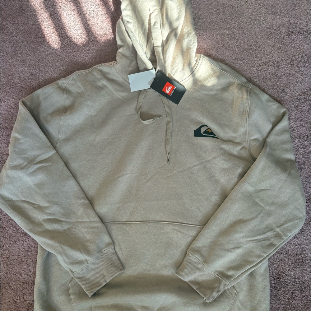 NWT Quiksilver Tan Sweatshirt Casual Surfwear‎